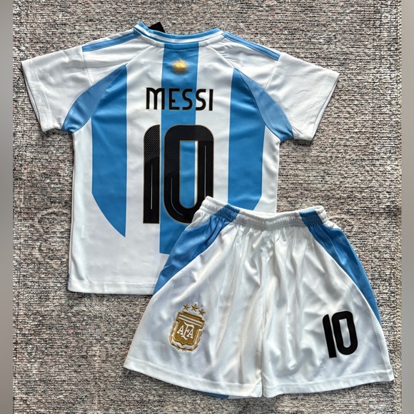 Kids MESSI ARGENTINA Soccer Jersey Kit Youth Sizing 22 24 26 28 30 NEW WITH TAG - Picture 2 of 5